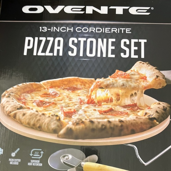 Brand new in box 13 inch round pizza stone - Picture 4 of 4
